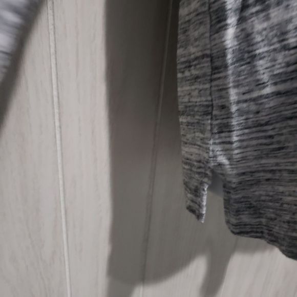 PINK sequin‎ top - Picture 5 of 8